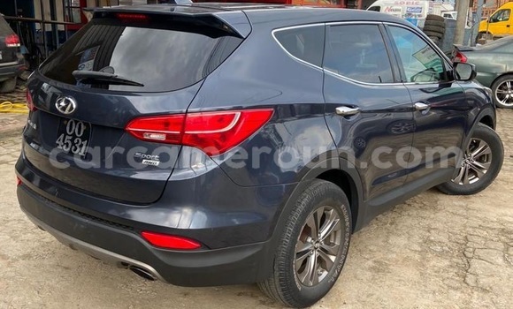 Buy Import Hyundai Santa Fe Other Car in Douala in Littoral Cameroon Buy Import Hyundai Santa Fe Other Car in Douala in Littoral Cameroon