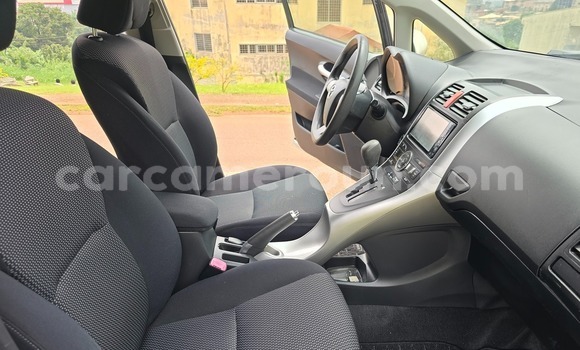 Acheter Occasion Voiture Toyota Auris Gris à Yaoundé, Central Cameroon Acheter Occasion Voiture Toyota Auris Gris à Yaoundé, Central Cameroon