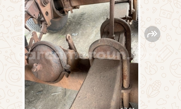 Buy Used Mercedes‒Benz Truck White Truck in Douala in Littoral Cameroon Buy Used Mercedes‒Benz Truck White Truck in Douala in Littoral Cameroon