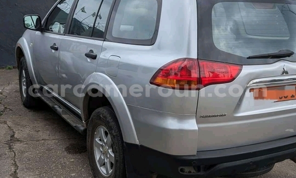 Acheter Occasion Voiture Mitsubishi Pajero Sport Gris à Douala, Littoral Cameroon Acheter Occasion Voiture Mitsubishi Pajero Sport Gris à Douala, Littoral Cameroon