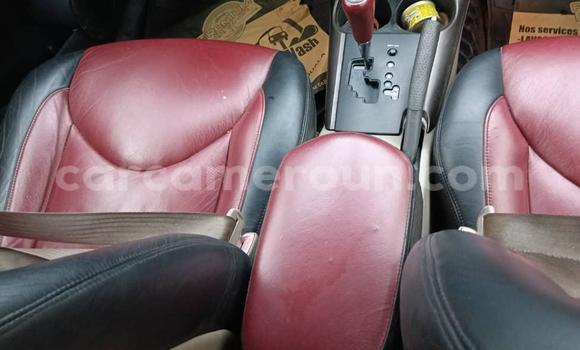 Buy Used Toyota Vanguard White Car in Douala in Littoral Cameroon Buy Used Toyota Vanguard White Car in Douala in Littoral Cameroon