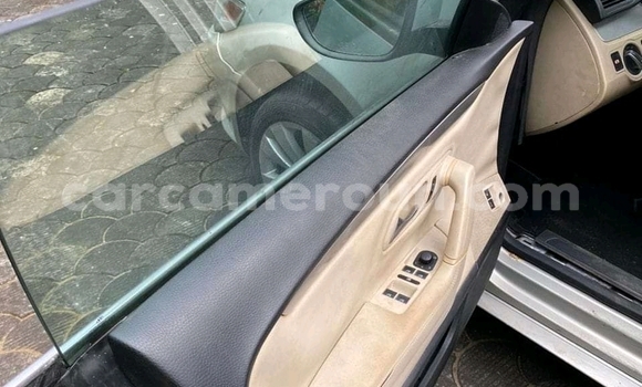 Sayi Na hannu Volkswagen Passat M Mota in Douala a Ƙasar Kamaru Sayi Na hannu Volkswagen Passat M Mota in Douala a Ƙasar Kamaru