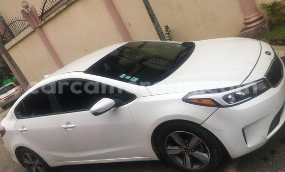 Buy Used Kia Optima White Car in Douala in Littoral Cameroon Buy Used Kia Optima White Car in Douala in Littoral Cameroon