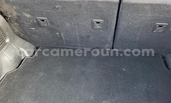 Sayi Imported Nissan Juke Azurfa Mota in Douala a Ƙasar Kamaru Sayi Imported Nissan Juke Azurfa Mota in Douala a Ƙasar Kamaru