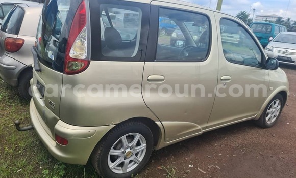 Acheter Import Voiture Toyota Yaris Verso Autre à Douala, Littoral Cameroon Acheter Import Voiture Toyota Yaris Verso Autre à Douala, Littoral Cameroon