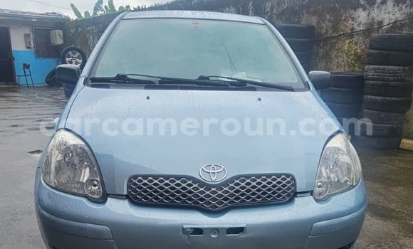 Sayi Imported Toyota Yaris Sauran Mota in Douala a Ƙasar Kamaru