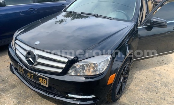 Acheter Import Voiture Mercedes‒Benz C–Class Noir à Douala, Littoral Cameroon
