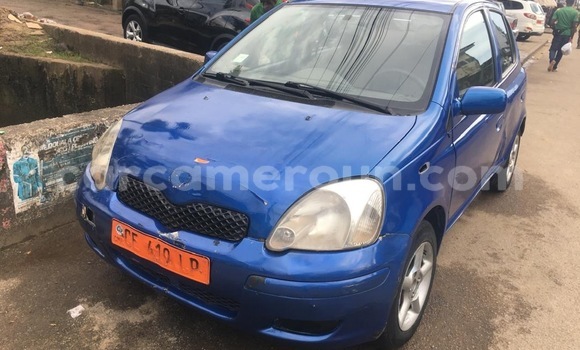 Buy Used Toyota Yaris Blue Car in Douala in Littoral Cameroon