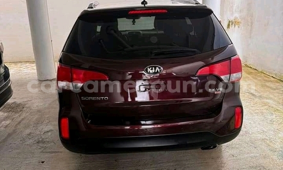 Sayi Imported Kia Sorento Brown Mota in Douala a Ƙasar Kamaru Sayi Imported Kia Sorento Brown Mota in Douala a Ƙasar Kamaru