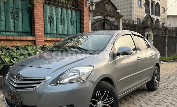 Sayi Imported Toyota Vios Sauran Mota in Douala a Ƙasar Kamaru Sayi Imported Toyota Vios Sauran Mota in Douala a Ƙasar Kamaru