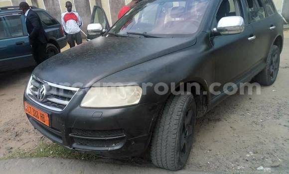 Sayi Na hannu Volkswagen Touareg Black Mota in Yaounde a Babban Kamaru