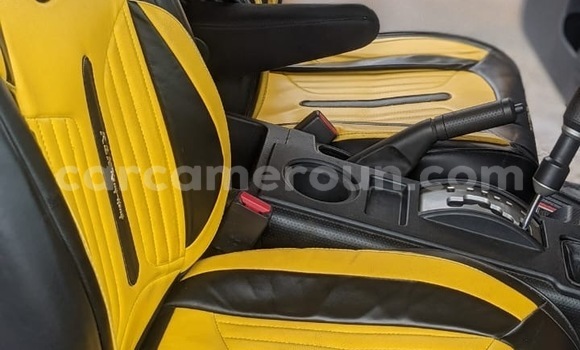 Sayi Imported Toyota FJ Cruiser Sauran Mota in Douala a Ƙasar Kamaru Sayi Imported Toyota FJ Cruiser Sauran Mota in Douala a Ƙasar Kamaru