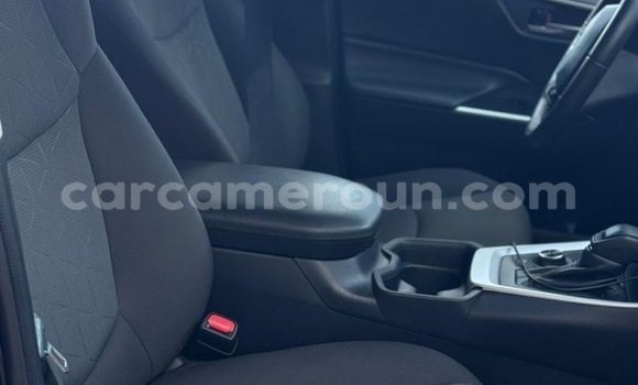 Acheter Neuf Voiture Toyota RAV4 Autre à Yaoundé, Central Cameroon Acheter Neuf Voiture Toyota RAV4 Autre à Yaoundé, Central Cameroon