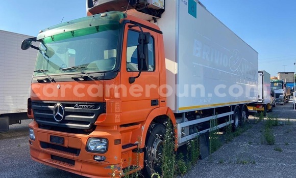 Acheter Import Voiture Mercedes‒Benz W100 Autre à Douala, Littoral Cameroon Acheter Import Voiture Mercedes‒Benz W100 Autre à Douala, Littoral Cameroon