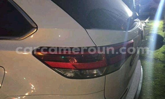 Buy Used Toyota Highlander White Car in Douala in Littoral Cameroon Buy Used Toyota Highlander White Car in Douala in Littoral Cameroon