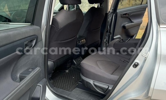 Acheter Neuf Voiture Toyota Highlander Autre à Yaoundé, Central Cameroon Acheter Neuf Voiture Toyota Highlander Autre à Yaoundé, Central Cameroon