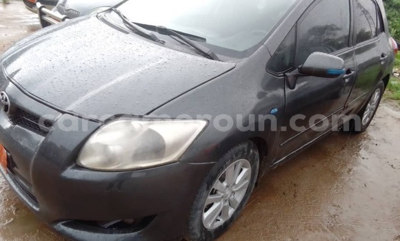 Sayi Na hannu Toyota Auris Sauran Mota in Douala a Ƙasar Kamaru Sayi Na hannu Toyota Auris Sauran Mota in Douala a Ƙasar Kamaru