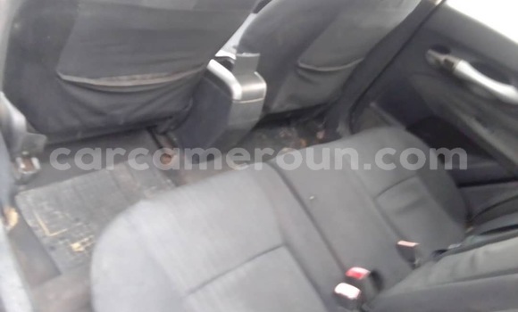 Sayi Na hannu Toyota Auris Sauran Mota in Douala a Ƙasar Kamaru Sayi Na hannu Toyota Auris Sauran Mota in Douala a Ƙasar Kamaru