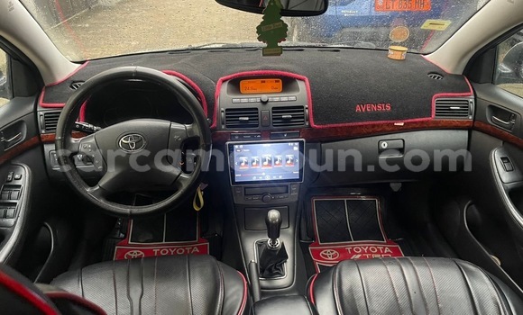 Acheter Import Voiture Toyota Avensis Gris à Douala, Littoral Cameroon Acheter Import Voiture Toyota Avensis Gris à Douala, Littoral Cameroon