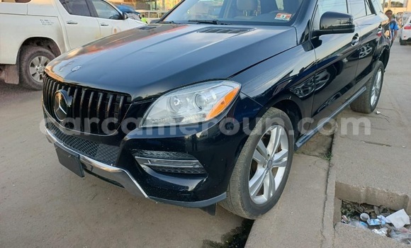 Buy New Mercedes‒Benz ML–Class Black Car in Douala in Littoral Cameroon Buy New Mercedes‒Benz ML–Class Black Car in Douala in Littoral Cameroon