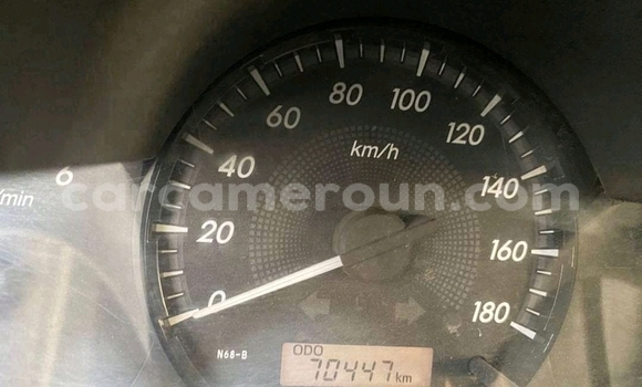 Sayi Na hannu Toyota Hilux White Mota in Douala a Ƙasar Kamaru Sayi Na hannu Toyota Hilux White Mota in Douala a Ƙasar Kamaru