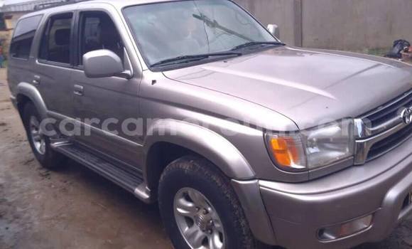 Sayi Na hannu Toyota 4Runner Sauran Mota in Douala a Ƙasar Kamaru Sayi Na hannu Toyota 4Runner Sauran Mota in Douala a Ƙasar Kamaru
