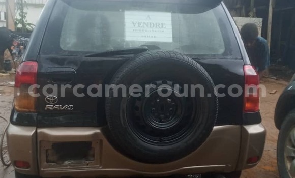 Sayi Na hannu Toyota RAV4 Sauran Mota in Douala a Ƙasar Kamaru Sayi Na hannu Toyota RAV4 Sauran Mota in Douala a Ƙasar Kamaru
