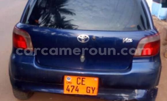 Sayi Na hannu Toyota Yaris Blue Mota in Douala a Ƙasar Kamaru Sayi Na hannu Toyota Yaris Blue Mota in Douala a Ƙasar Kamaru