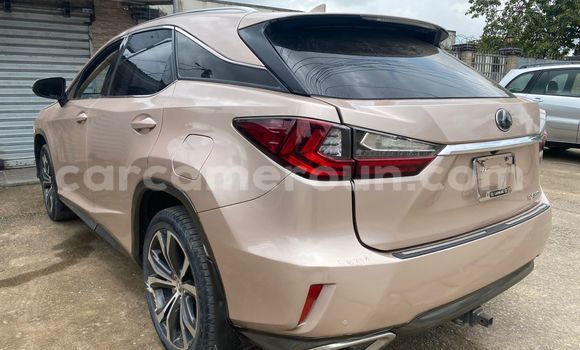 Sayi Imported Lexus RX 350 M Mota in Douala a Ƙasar Kamaru Sayi Imported Lexus RX 350 M Mota in Douala a Ƙasar Kamaru
