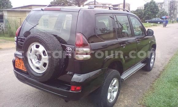 Sayi Na hannu Toyota Prado Black Mota in Douala a Ƙasar Kamaru Sayi Na hannu Toyota Prado Black Mota in Douala a Ƙasar Kamaru