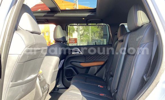 Acheter Neuf Voiture Mitsubishi Outlander Blanc à Douala, Littoral Cameroon Acheter Neuf Voiture Mitsubishi Outlander Blanc à Douala, Littoral Cameroon