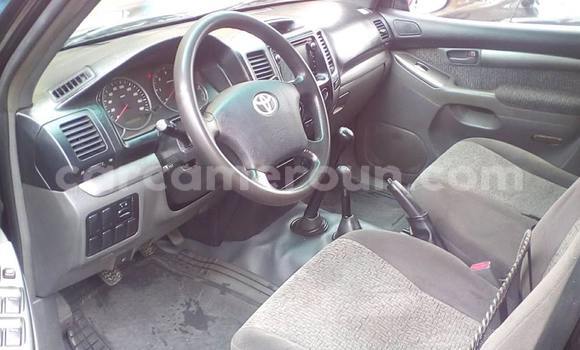 Sayi Na hannu Toyota Prado Black Mota in Douala a Ƙasar Kamaru Sayi Na hannu Toyota Prado Black Mota in Douala a Ƙasar Kamaru