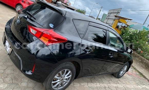 Acheter Neuf Voiture Toyota Auris Noir à Douala, Littoral Cameroon Acheter Neuf Voiture Toyota Auris Noir à Douala, Littoral Cameroon