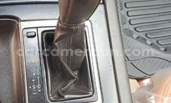 Acheter Neuf Voiture Toyota Prado Noir à Douala, Littoral Cameroon Acheter Neuf Voiture Toyota Prado Noir à Douala, Littoral Cameroon