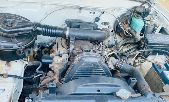 Buy Used Toyota Hilux White Car in Yaounde in Central Cameroon Buy Used Toyota Hilux White Car in Yaounde in Central Cameroon