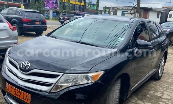 Buy Used Toyota Venza Black Car in Douala in Littoral Cameroon