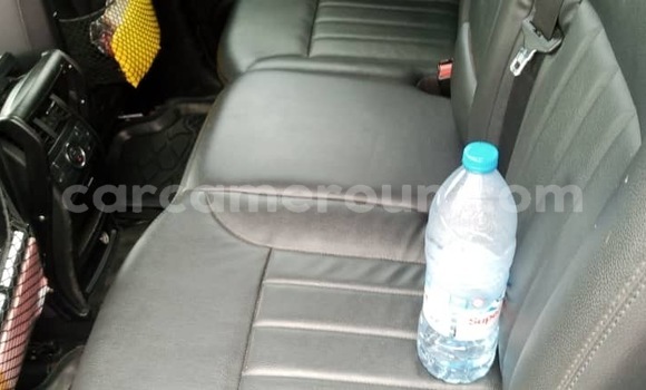 Sayi Sabo Mercedes‒Benz ML–Class Azurfa Mota in Douala a Ƙasar Kamaru Sayi Sabo Mercedes‒Benz ML–Class Azurfa Mota in Douala a Ƙasar Kamaru