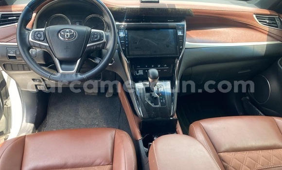 Buy New Toyota Harrier White Car in Douala in Littoral Cameroon Buy New Toyota Harrier White Car in Douala in Littoral Cameroon