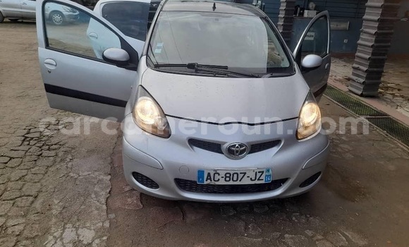 Acheter Import Voiture Toyota Aygo Gris à Douala, Littoral Cameroon Acheter Import Voiture Toyota Aygo Gris à Douala, Littoral Cameroon