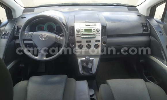 Acheter Occasion Voiture Toyota Corolla Verso Autre à Douala, Littoral Cameroon Acheter Occasion Voiture Toyota Corolla Verso Autre à Douala, Littoral Cameroon