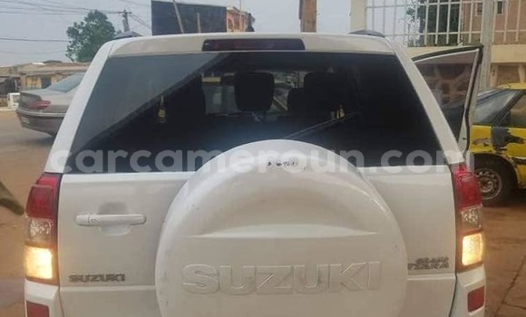 Acheter Occasion Voiture Suzuki Grand Vitara Blanc à Yaoundé, Central Cameroon Acheter Occasion Voiture Suzuki Grand Vitara Blanc à Yaoundé, Central Cameroon