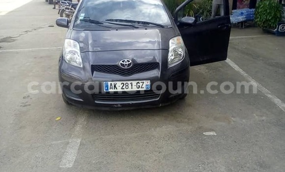 Acheter Occasion Voiture Toyota Yaris Noir à Yaoundé, Central Cameroon Acheter Occasion Voiture Toyota Yaris Noir à Yaoundé, Central Cameroon