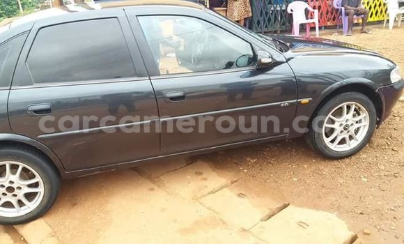 Acheter Occasion Voiture Opel Vectra Noir à Yaoundé, Central Cameroon