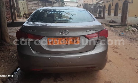 Sayi Na hannu Hyundai Elantra Sauran Mota in Yaounde a Babban Kamaru Sayi Na hannu Hyundai Elantra Sauran Mota in Yaounde a Babban Kamaru