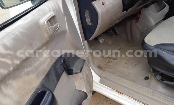 Acheter Occasion Voiture Toyota Hilux Blanc à Douala, Littoral Cameroon Acheter Occasion Voiture Toyota Hilux Blanc à Douala, Littoral Cameroon
