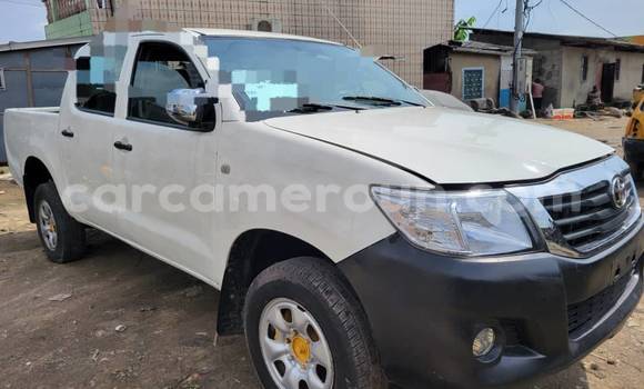 Acheter Occasion Voiture Toyota Hilux Blanc à Douala, Littoral Cameroon Acheter Occasion Voiture Toyota Hilux Blanc à Douala, Littoral Cameroon