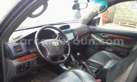 Acheter Occasion Voiture Toyota Land Cruiser Prado Noir à Douala, Littoral Cameroon Acheter Occasion Voiture Toyota Land Cruiser Prado Noir à Douala, Littoral Cameroon