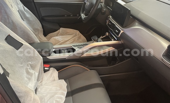 Buy New Geely Beauty Leopard Silver Car in Yaounde in Central Cameroon Buy New Geely Beauty Leopard Silver Car in Yaounde in Central Cameroon