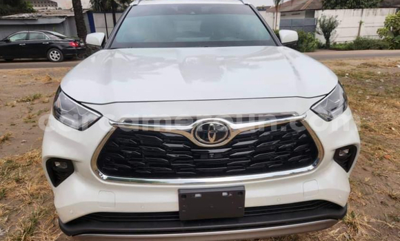 Acheter Neuf Voiture Toyota Highlander Blanc à Douala, Littoral Cameroon