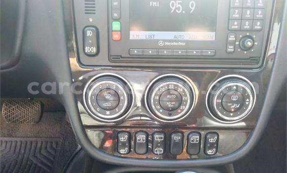 Acheter Occasion Voiture Mercedes‒Benz ML–Class Blanc à Yaoundé, Central Cameroon Acheter Occasion Voiture Mercedes‒Benz ML–Class Blanc à Yaoundé, Central Cameroon